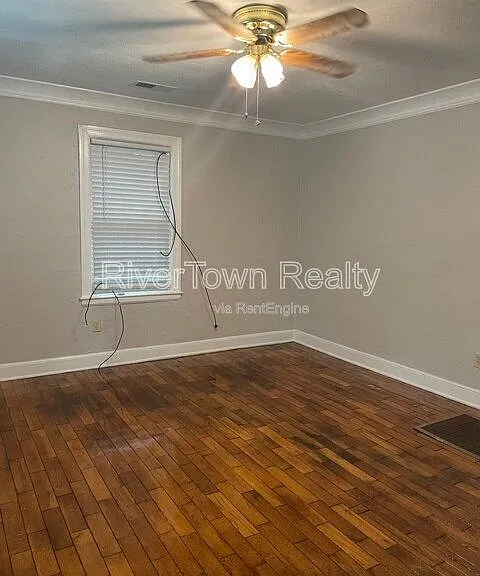 3334 Southern Ave — Photo 2