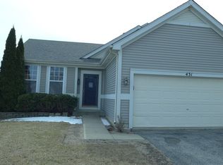 431 E Camden Ln, Round Lake Beach, IL 60073