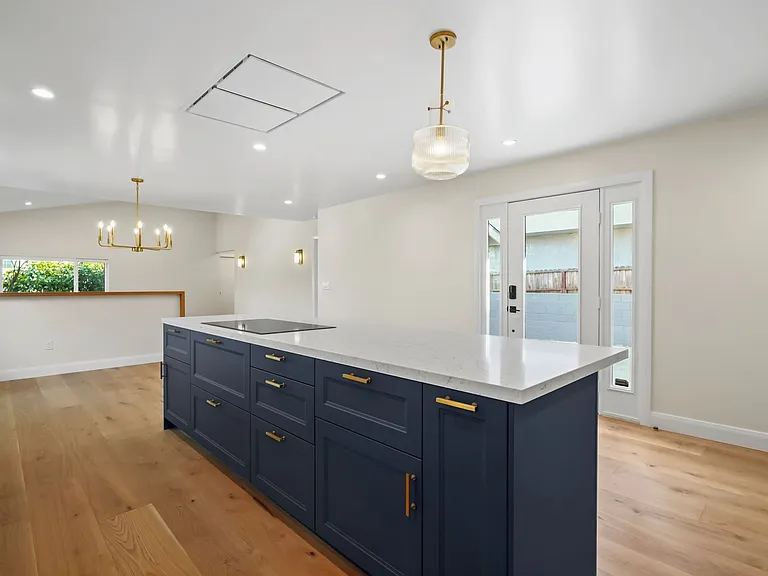 4762 E Charters Ave — Photo 8