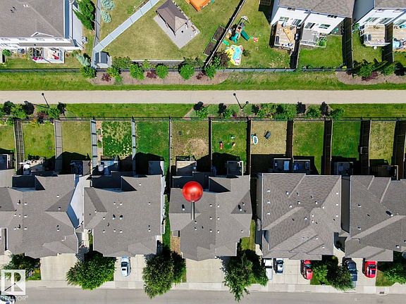 5th image of 17614 8th Ave SW