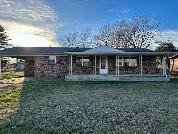 3rd image of 700 Tharp Ave