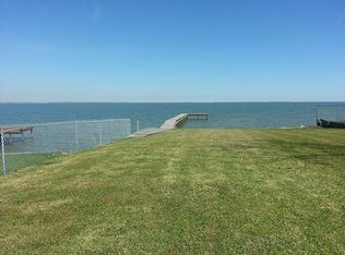 2818 East St, La Porte, TX 77571