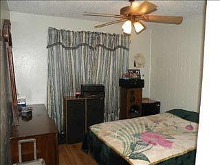 4th image of 2121 Laurel Oaks Dr
