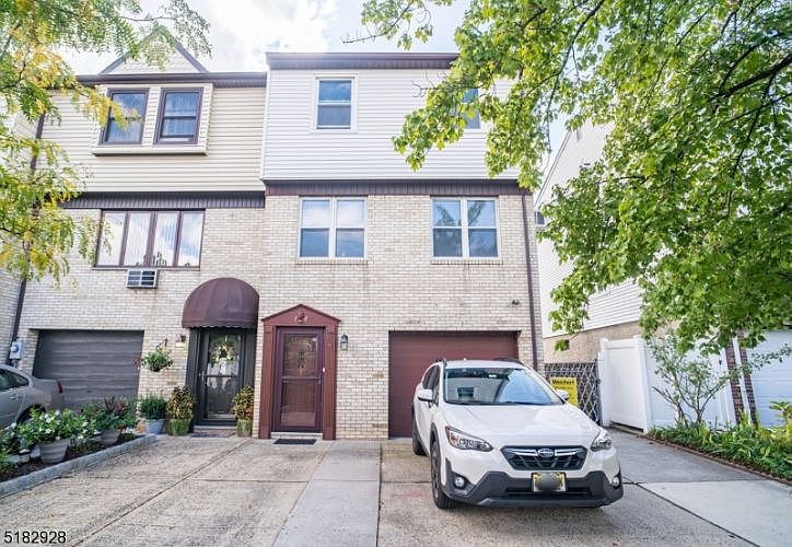 2nd image of 14 Columbus Dr