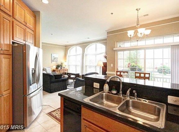 5th image of 810 Belmont Bay Dr APT 105