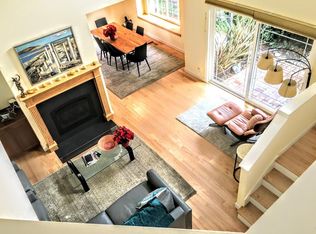 10 Dolores Ct, Moraga, CA 94556