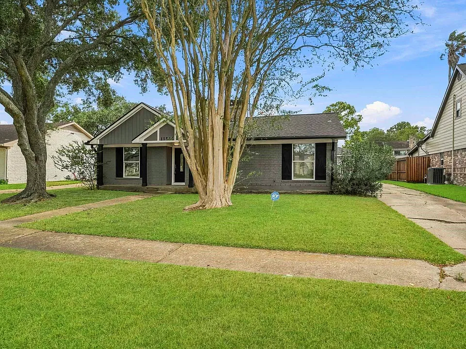 11514 Sagewillow Ln