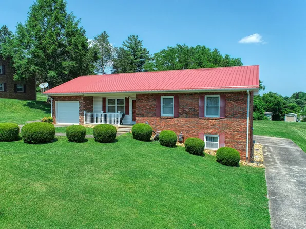 110 Hill Ave, Surgoinsville, TN 37873