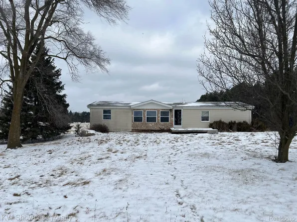 4761 E Five Mile Rd, Ann Arbor, MI 48105