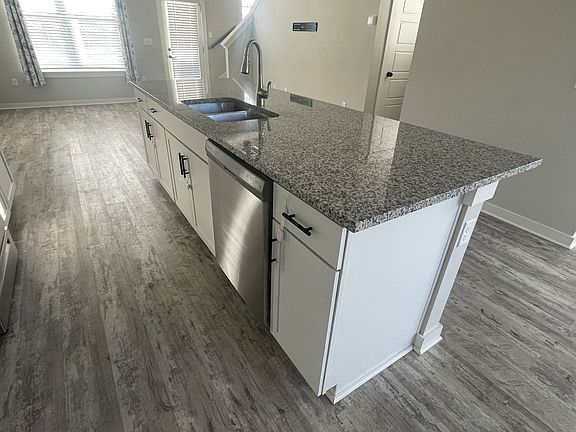 5th image of 4245 Gandalf Ln