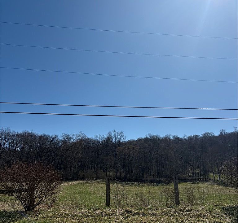 2nd image of 1106 Wampum New Galilee Rd