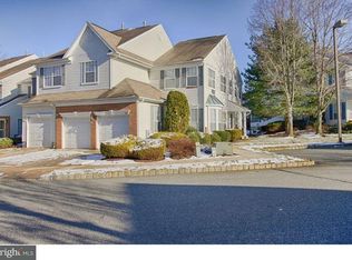 4041 Hermitage Dr, Voorhees, NJ 08043