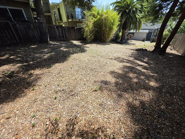 3139 Harrison St — Photo 35