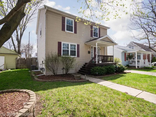 2320 Dallas Ave, Royal Oak, MI 48067