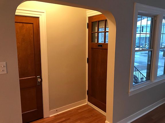 5th image of 1509 Quincy Ave