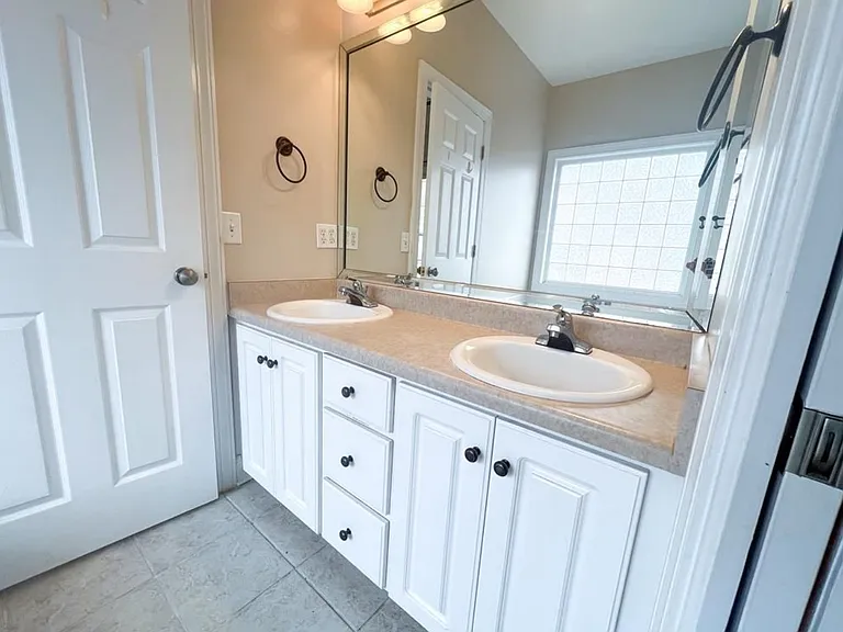 207 Okeechobee Dr — Photo 17