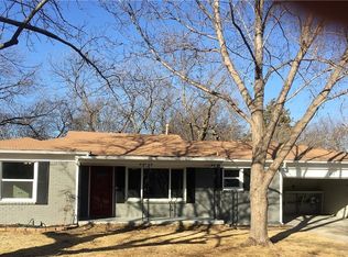 812 June Dr, White Settlement, TX 76108