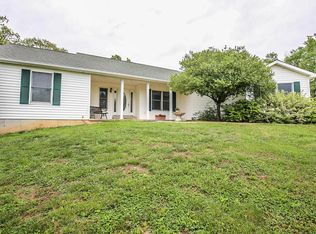 165 Gildeville Dr, Villa Ridge, MO 63089