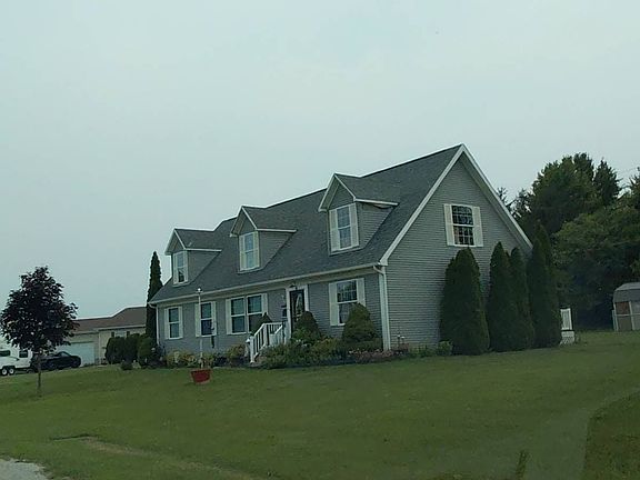 2nd image of 444 N High St