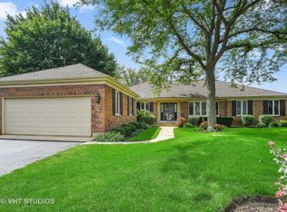 107 Craigie Ln, Inverness, IL 60067