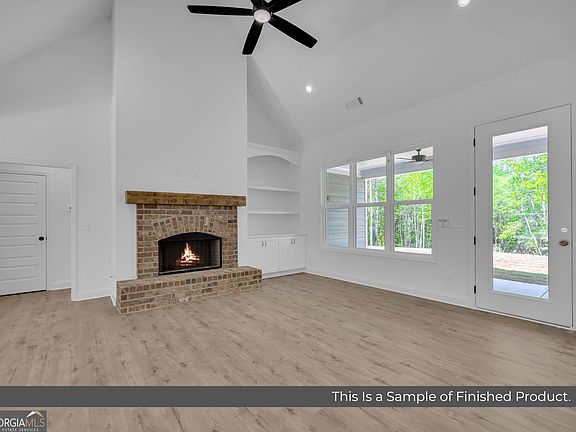 2nd image of 754 Bellamy Rd