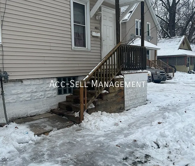 401 Fernando St NE — Photo 16