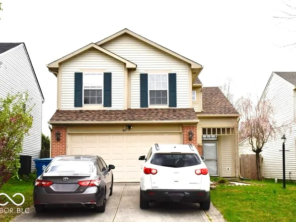 607 Deer Trail Dr, Indianapolis, IN 46217