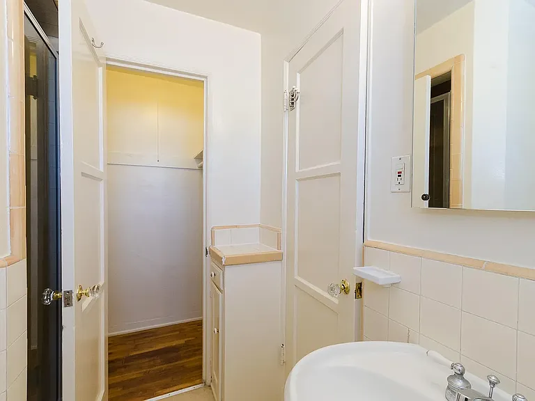 313 S Cochran Ave #313 — Photo 11