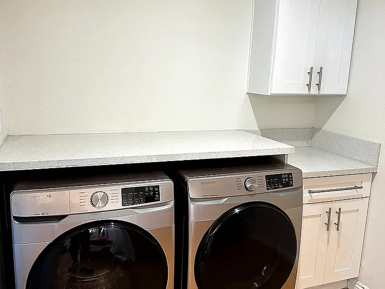 854 Brooks Ave — Photo 8