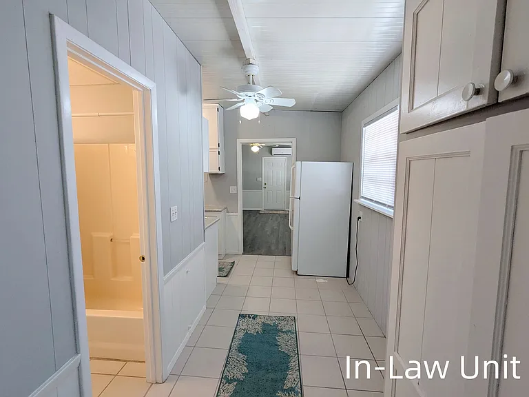 6543 Celeste Ln — Photo 15