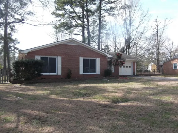 215 Shepard St, Havelock, NC 28532