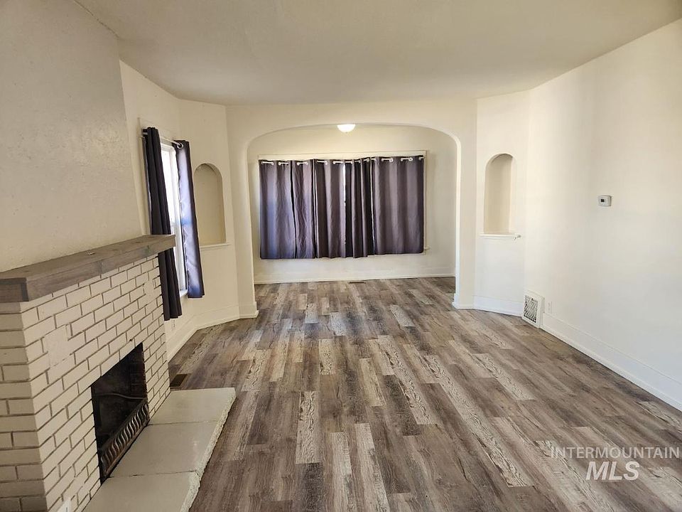 213 Ehrgood Ave, Nyssa, OR 97913 Zillow