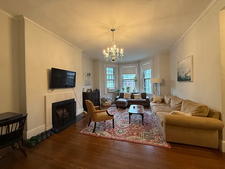 236 Marlborough St #4 — Photo 5
