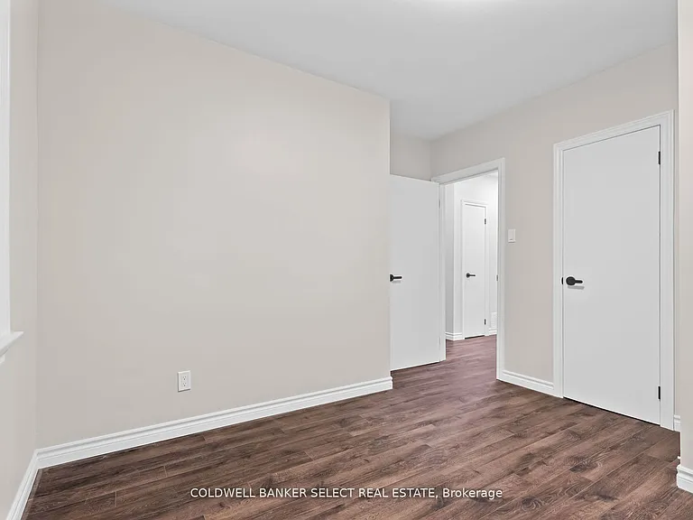 49 Ewing St — Photo 26