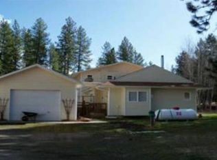8404 E Valley Rd, Elk, WA 99009