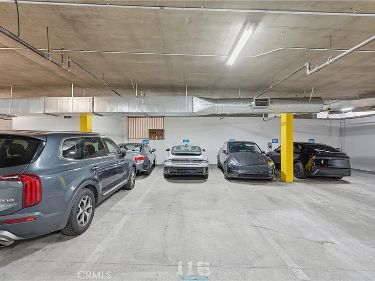 917 S New Hampshire Ave — Photo 16