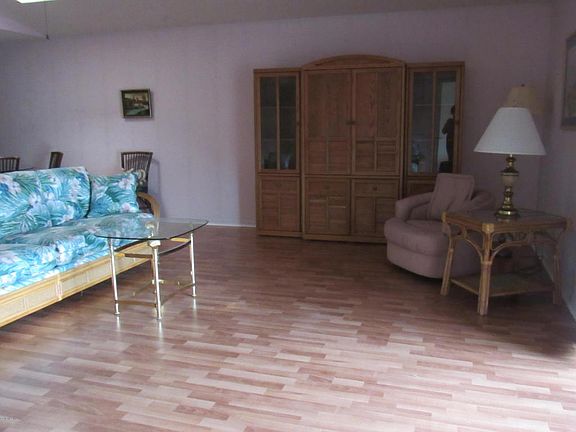 5th image of 5008 SE 107th Pl