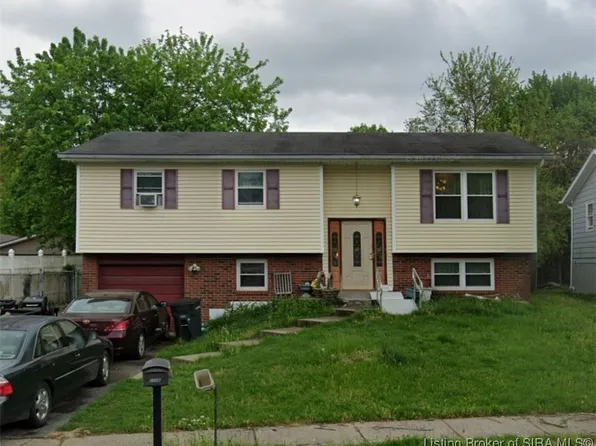 2006 Hall Lane, Jeffersonville, IN 47130