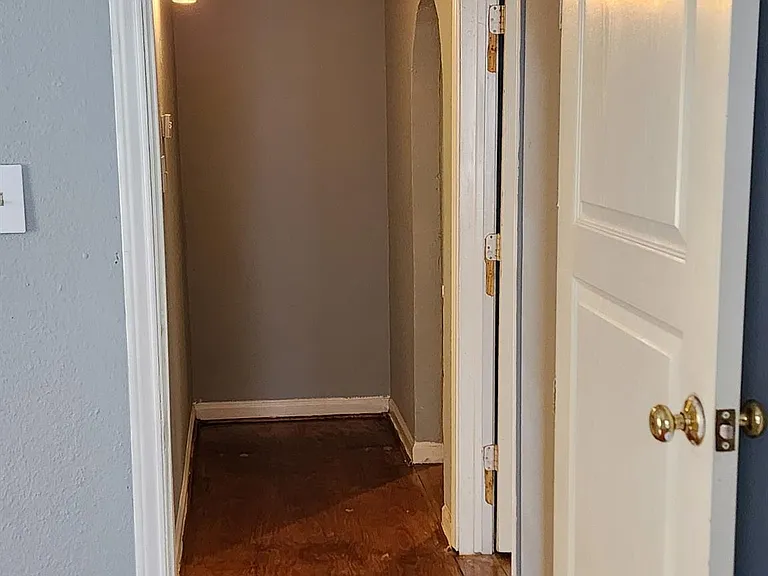 4114 Mallow St — Photo 6