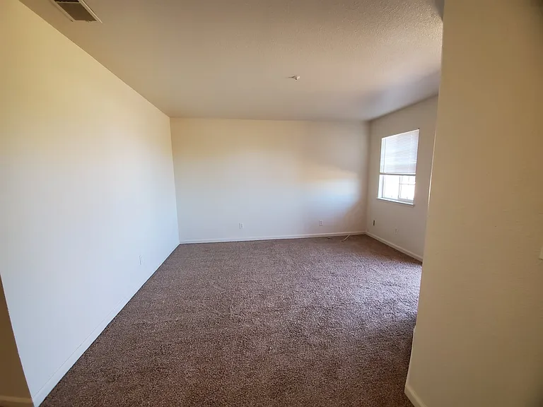 2255 Chestnut St #9 — Photo 5