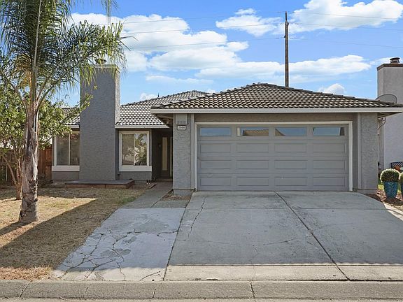 2nd image of 2069 Brighton Dr
