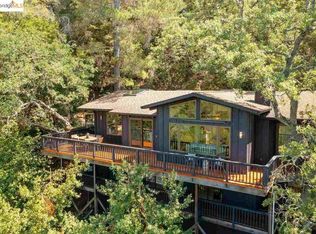 25566 Fernhill Dr, Los Altos Hills, CA 94024