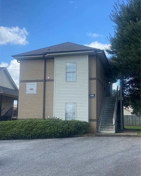 1st image of 526 18th St