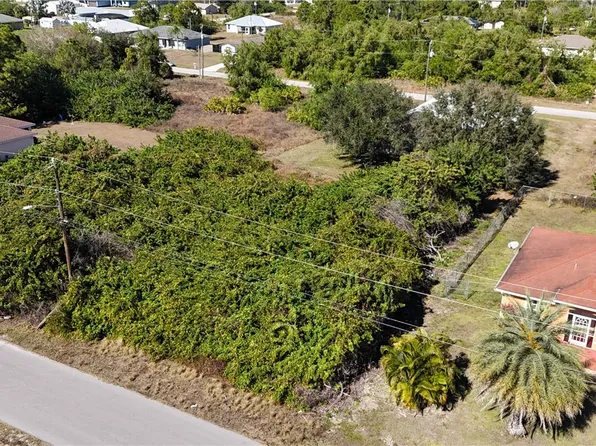 3808 14th St SW, Lehigh Acres, FL 33976