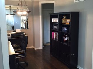 13919 Ash St, Overland Park, KS 66224