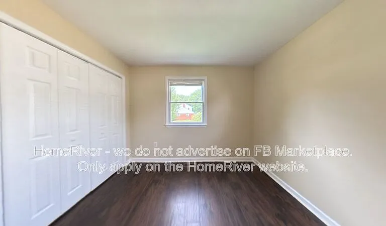 308 Pemberton St — Photo 18