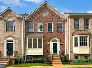 6495 English Ivy Ct, Springfield, VA 22152