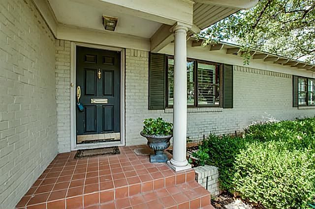 1st image of 6635 Park Ln