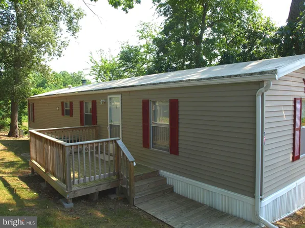 21 Highland Hills Dr, Pt Deposit, MD 21904