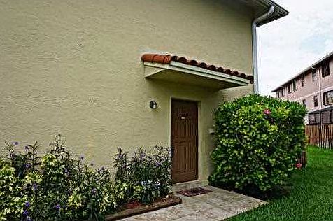 3rd image of 9860 Hammocks Blvd APT 106-52